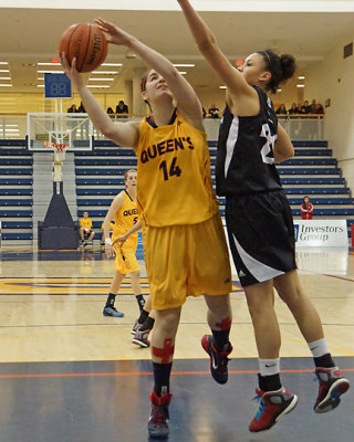 Queen's vs Carleton 04818 copy.jpg