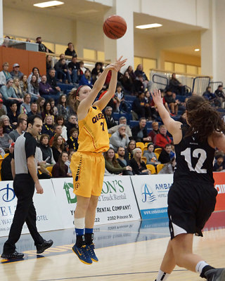 Queen's vs Carleton 04855 copy.jpg