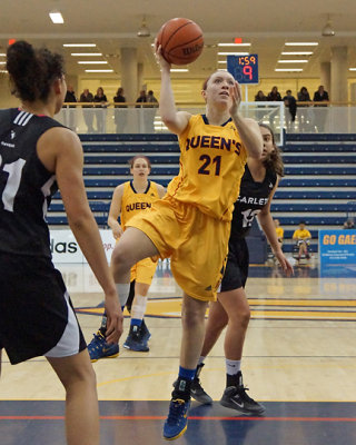 Queen's vs Carleton 04874 copy.jpg