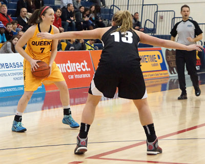 Queen's vs Carleton 04897 copy.jpg