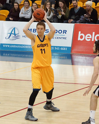Queen's vs Carleton 05114 copy.jpg