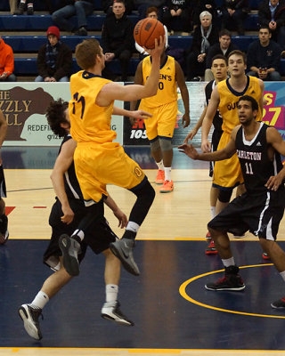 Queen's vs Carleton 05182 copy.jpg