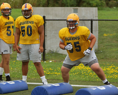 Queen's Football Camp 08739 copy.jpg