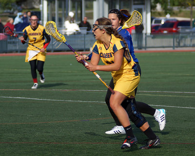 Queen's vs UOIT 05361 copy.jpg