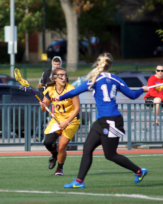 Queen's vs UOIT 05404 copy.jpg