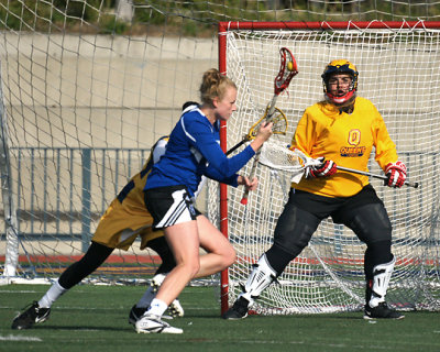 Queen's vs UOIT 09061 copy.jpg