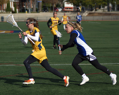 Queen's vs UOIT 05611 copy.jpg
