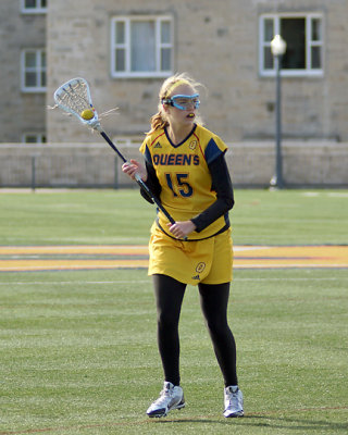 Queen's vs UOIT 05714 copy.jpg