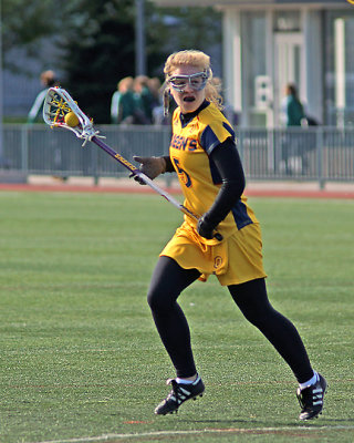 Queen's vs UOIT 05761 copy.jpg