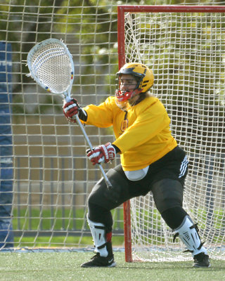 Queen's vs UOIT 09094 copy.jpg