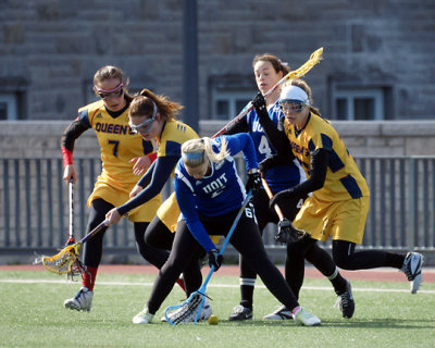 Queen's vs UOIT 09116 copy.jpg