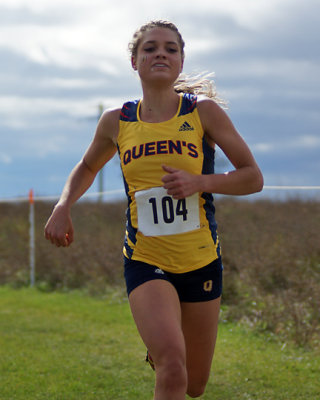 Queen's WCross Country 09007 copy.jpg