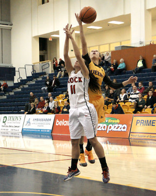 Queen's vs Brock 09945 copy.jpg