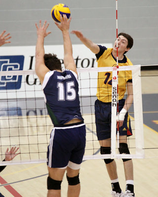Queen's vs Nipissing 7211 copy.jpg