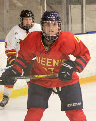 Queen's vs Guelph 7449 copy.jpg
