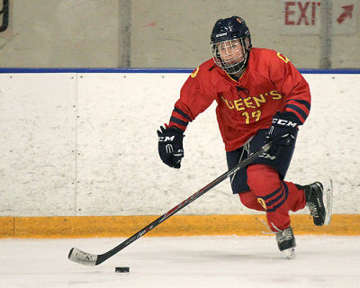 Queen's vs Guelph 7823 copy.jpg