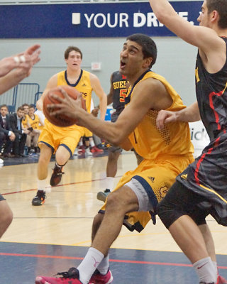 Queen's vs Guelph 01714 copy.jpg