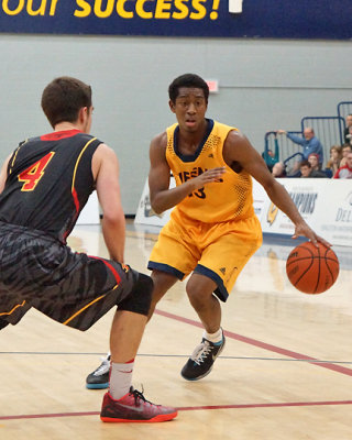 Queen's vs Guelph 01760 copy.jpg
