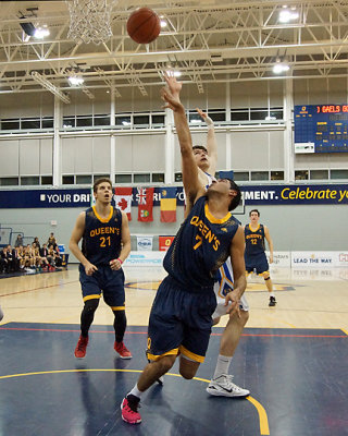 Queen's vs Lakehead 02663 copy.jpg