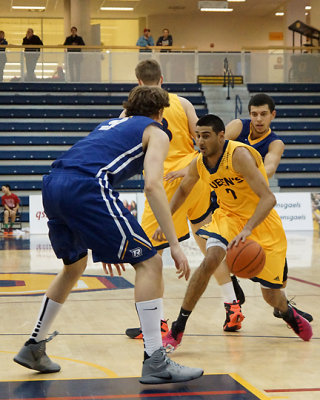 Queen's vs Ryerson 05051 copy.jpg