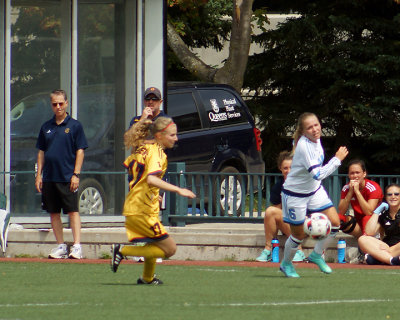Queen's vs UQAM 00165 copy.jpg