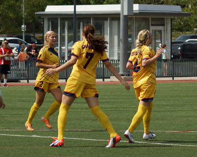 Queen's vs UQAM 00387 copy.jpg