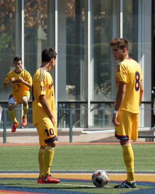 Queen's vs UQAM 01112 copy.jpg