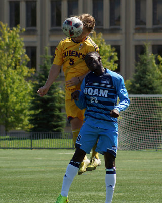Queen's vs UQAM 01140 copy.jpg