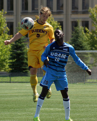Queen's vs UQAM 01141 copy.jpg