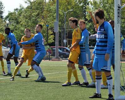 Queen's vs UQAM 01196 copy.jpg