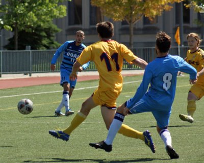 Queen's vs UQAM 01213 copy.jpg