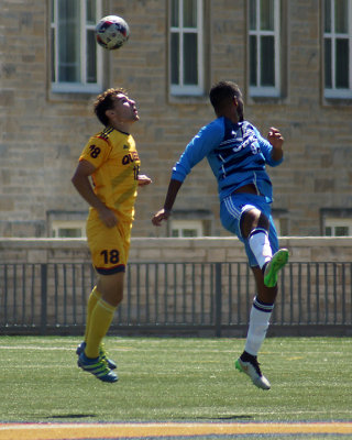 Queen's vs UQAM 01341 copy.jpg