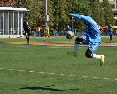 Queen's vs UQAM 01573 copy.jpg