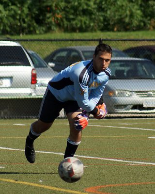 Queen's vs Nipissing 02433 copy.jpg