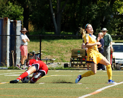 Queen's vs Nipissing 01762 copy.jpg