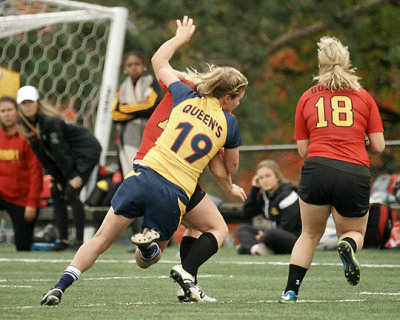 Queen's vs Guelph 01098 copy.jpg