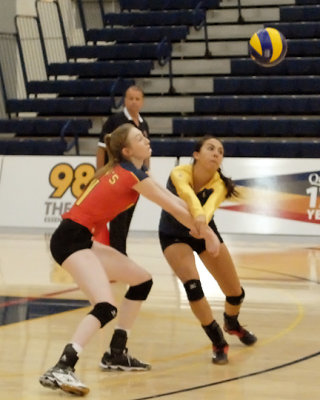 Queen's vs UNB 3083 copy.jpg