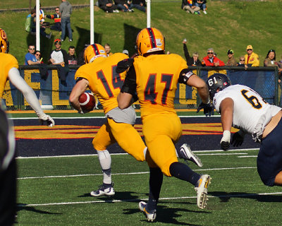 Queen's vs Windsor 08040 copy.jpg