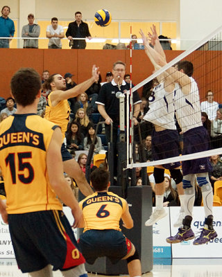 Queen's vs Western 05384 copy.jpg