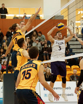 Queen's vs Western 05387 copy.jpg