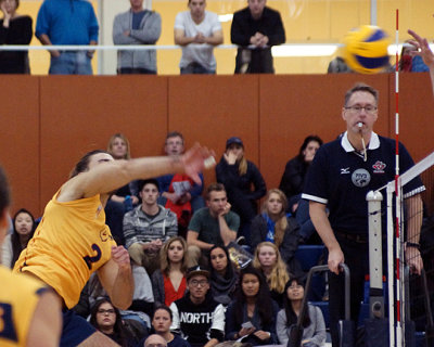 Queen's vs Western 05394 copy.jpg