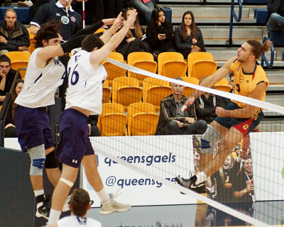 Queen's vs Western 05547 copy.jpg