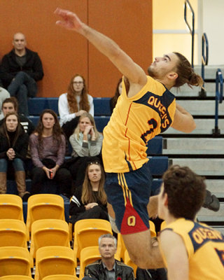 Queen's vs Western 05676 copy.jpg