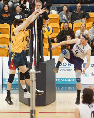 Queen's vs Western 05774 copy.jpg