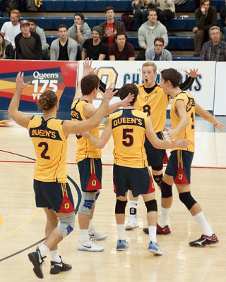Queen's vs Western 05790 copy.jpg