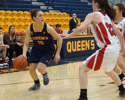 Queen's vs Algoma 05951 copy.jpg