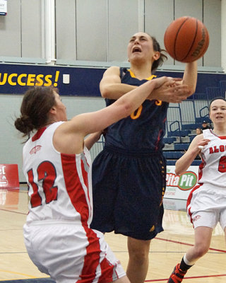 Queen's vs Algoma 06081 copy.jpg