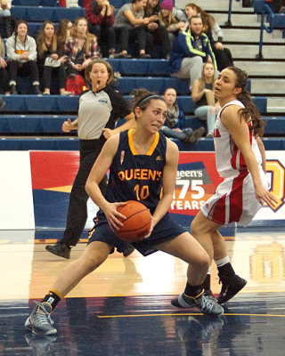 Queen's vs Algoma 06559 copy.jpg