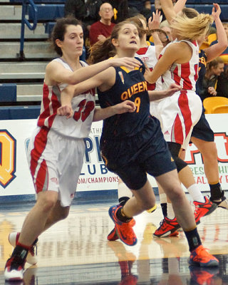 Queen's vs Algoma 06750 copy.jpg