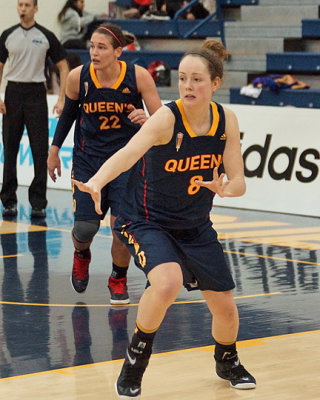 Queen's vs Algoma 06850 copy.jpg